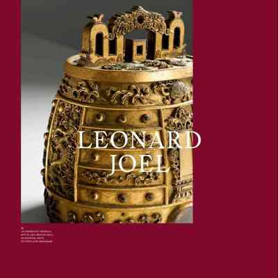 Important Chinese Bronzes and Jades from the Lee Family Collection