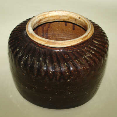 CERAMIC VESSEL
