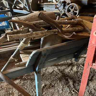 Wheelbarrow of mining equipment
