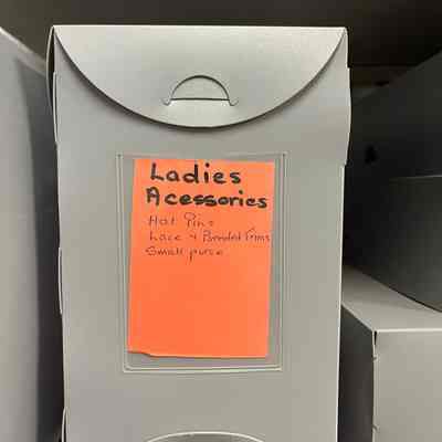 Boxed: ladies accessories