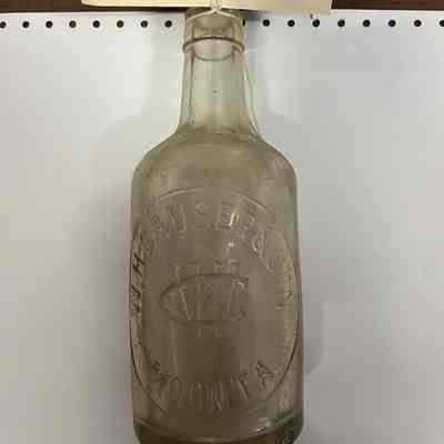 Glass bottle