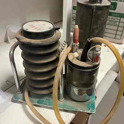 Ambu pump