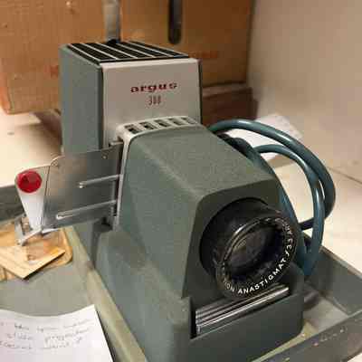 Argus 300 Projector