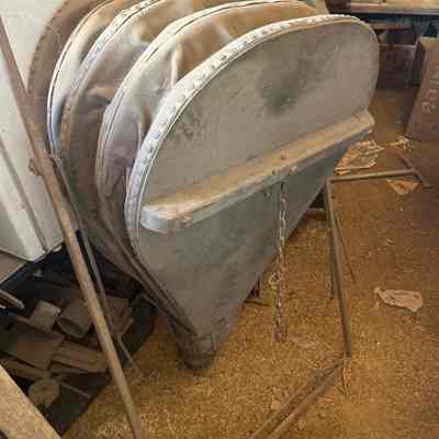 Bellows