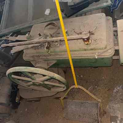 Manual Rolling Compactor
