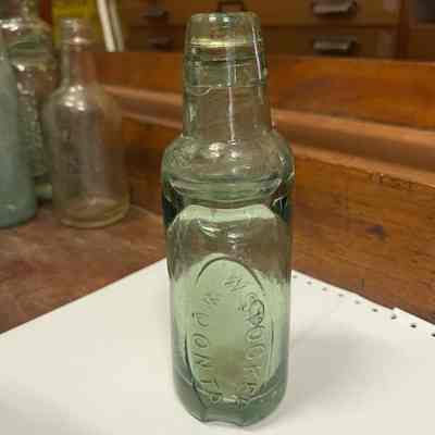 Glass bottle