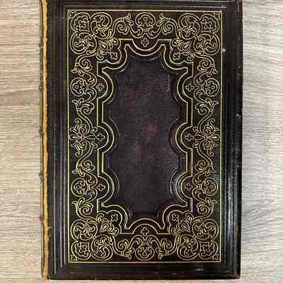 Gallery of Famous English and American Poets