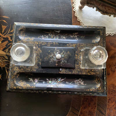 Ink Stand