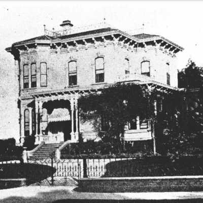 Digital File: Exterior view of CSH during Josiah Stanford residence, 1898