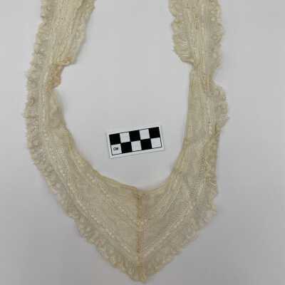 Collar