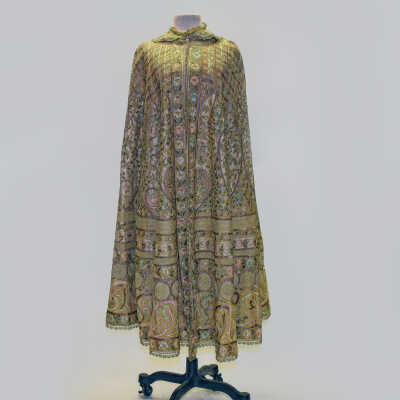 Opera Cape