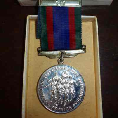 97/Armstrong Crew: David, Canadian Volunteer Service Medal