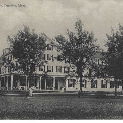 2 Worcester Rd Wachusett House - Tennis