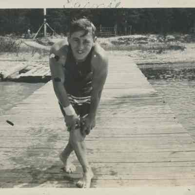 Earnie on the boat dock