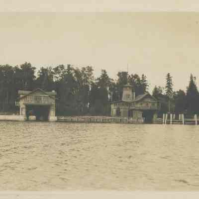 Boathouses at Cedar Lodge