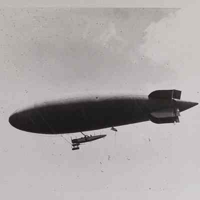 Side view of dirigible with gondola
