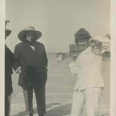 Josephine Laffer Seiberling & Kittie Bonstedt