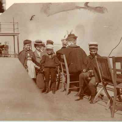 Seiberlings on ship to Cedar Lodge