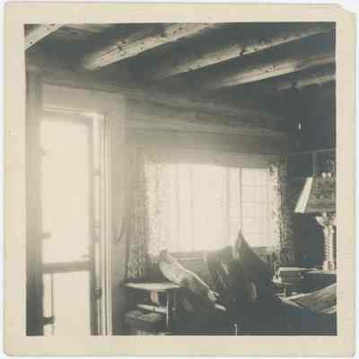 Interior, Shore Cabin at Cedar Lodge