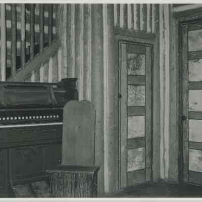 Organ in cabin at Cedar Lodge