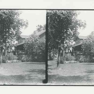 Main Cottage at Cedar Lodge