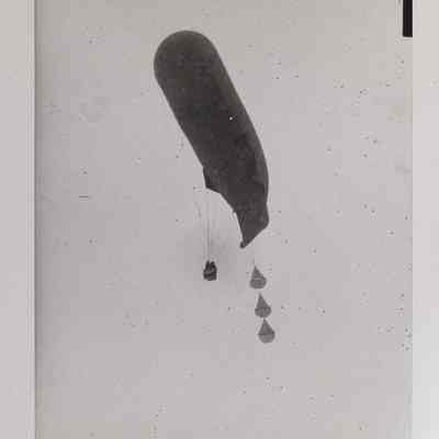 Observation balloon ascending