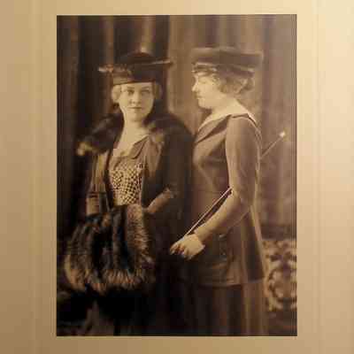 Portrait of Irene and Virginia Seiberling