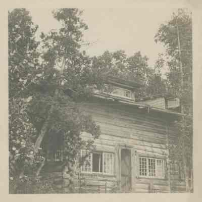 Shore Cabin at Cedar Lodge
