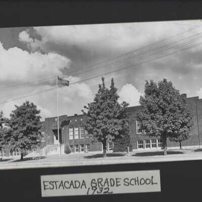 Estacada Grade School 1932