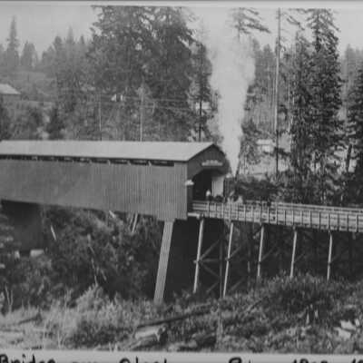 Covered Bridge over Clackamas River 1908-1937