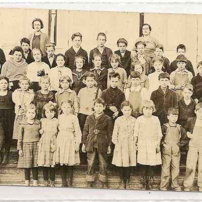 Eagle Creek School approx. 1920