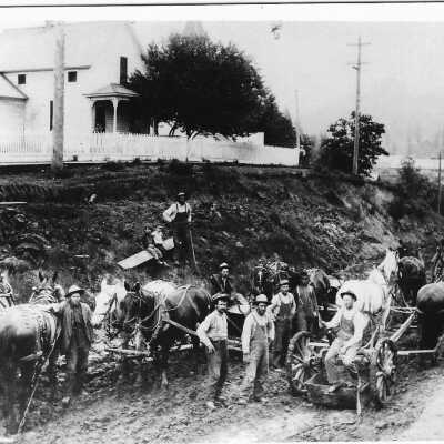 Building Main Street in Estacada 1907