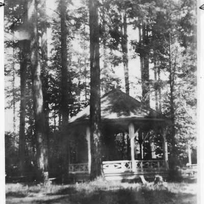 Estacada Park Bandstand