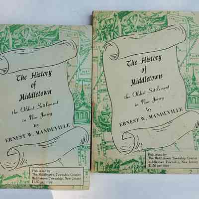 The History of Middletown by Ernest Mandeville