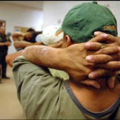 Migrants Arrested after Attempted Border Crossing, Laredo, Texas