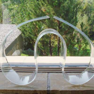 Variation of the Oval