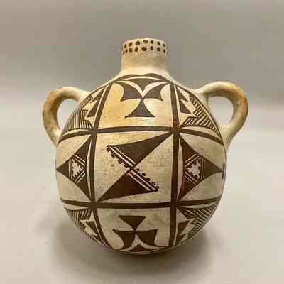 Acoma vessel