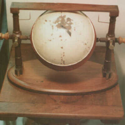 Unknown (possible magnet)