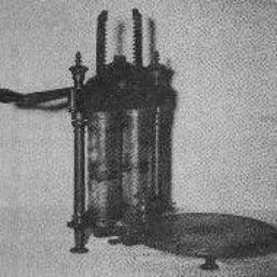 Vacuum Pump by Pixii