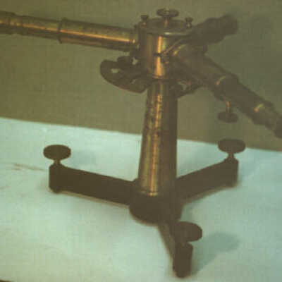 Unknown (possible microscope)
