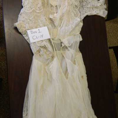 1910-1920 gown