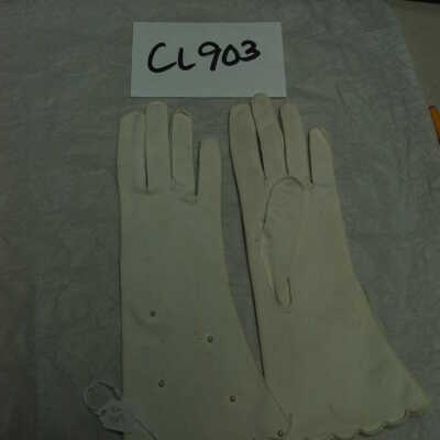 Glove