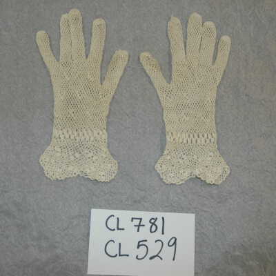 Glove