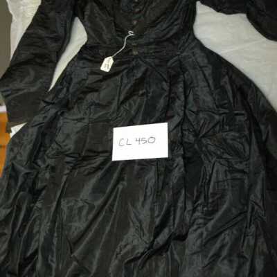 Black dress, flowered buttons