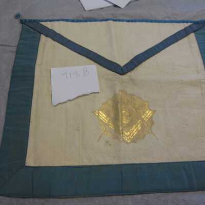 Masonic apron