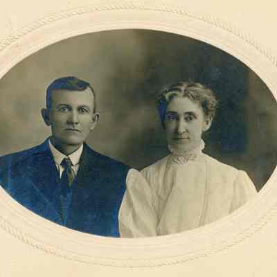 Unidentified Couple in 1909 Photograph in Lispey Collection