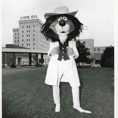 Beauregard Lion in Downtown El Dorado photograph