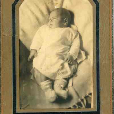 Unidentified Infant in Lipsey Collection