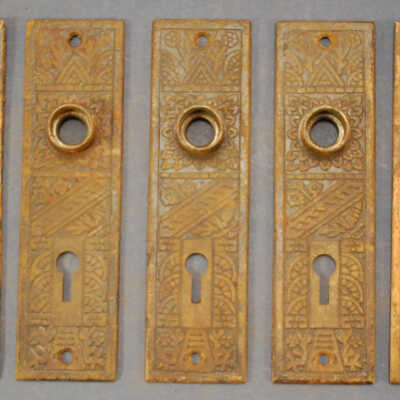Escutcheon, Plate