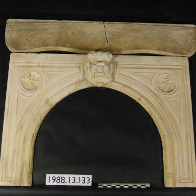Surround, Fireplace